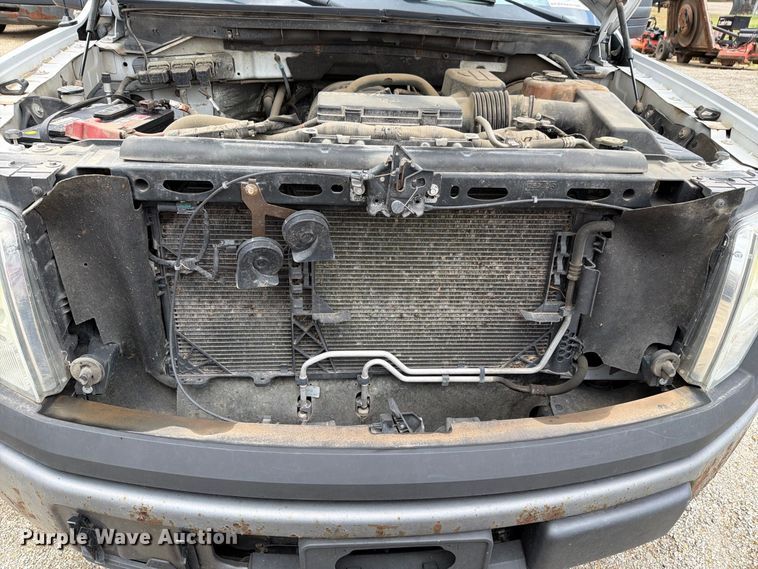 image for item FH6318 2010 Ford F150 pickup truck
