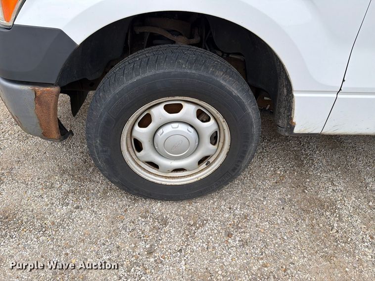 image for item FH6318 2010 Ford F150 pickup truck
