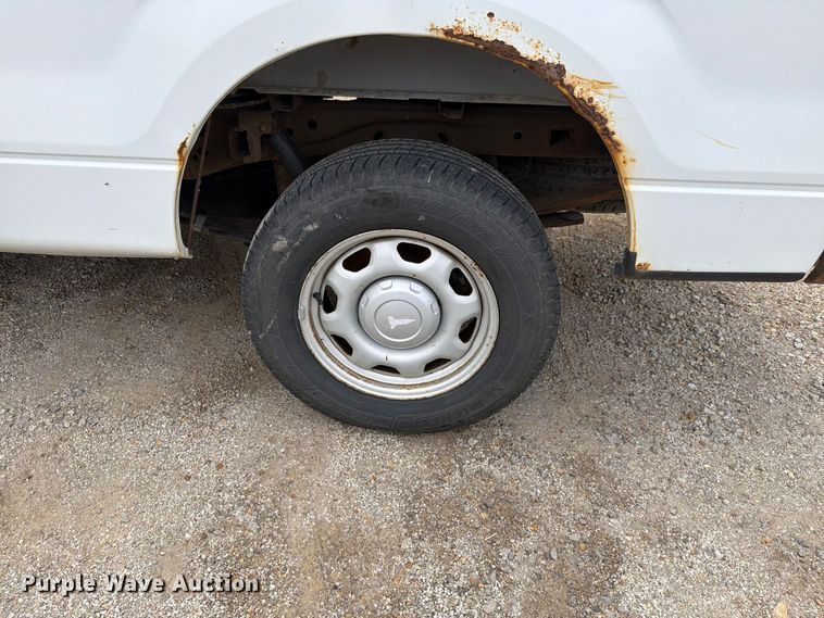 image for item FH6318 2010 Ford F150 pickup truck