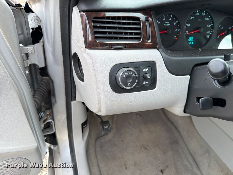 image for item FH6319 2012 Chevrolet Impala 