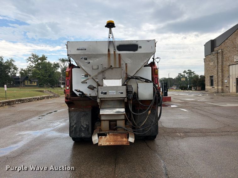 image for item FH6321 2007 International 7400 dump truck