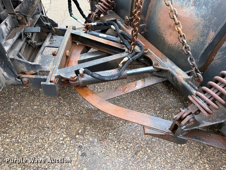 image for item FH6321 2007 International 7400 dump truck