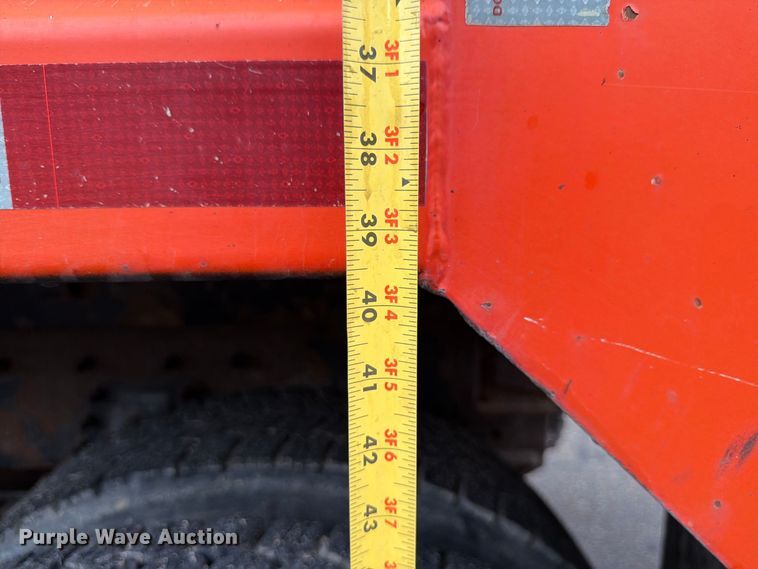 image for item FH6321 2007 International 7400 dump truck