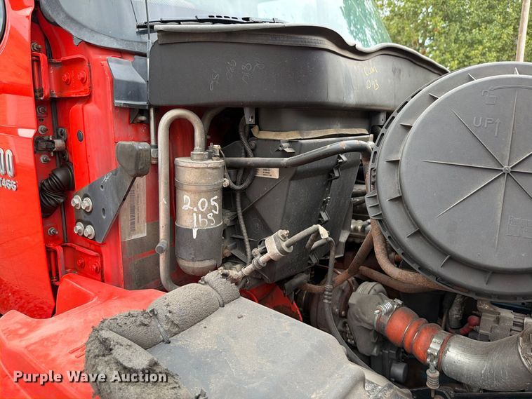 image for item FH6321 2007 International 7400 dump truck