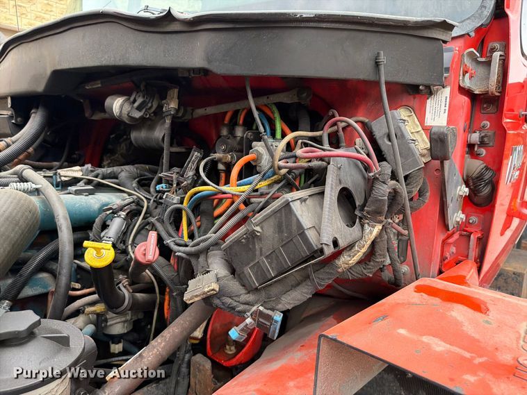 image for item FH6321 2007 International 7400 dump truck