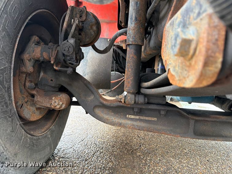 image for item FH6321 2007 International 7400 dump truck