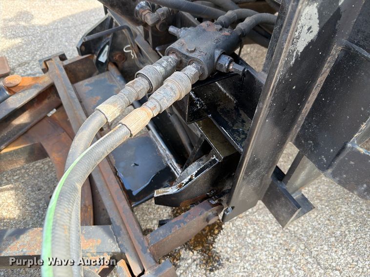 image for item FH6332 2006 International WorkStar 7400 dump truck