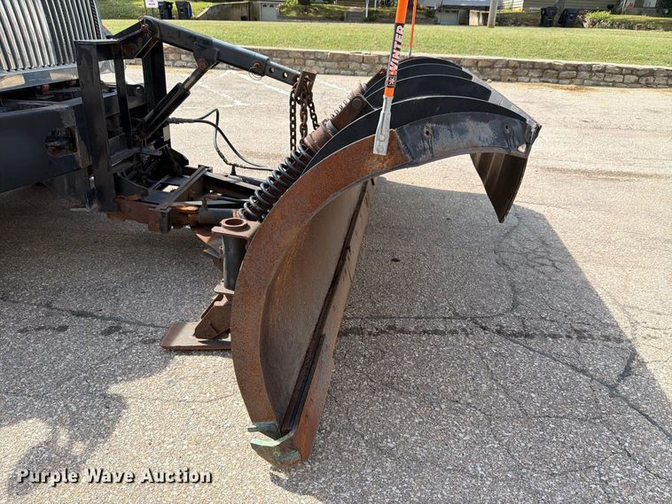 image for item FH6332 2006 International WorkStar 7400 dump truck