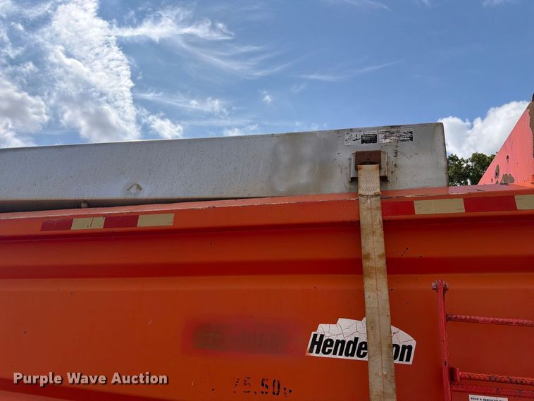 image for item FH6332 2006 International WorkStar 7400 dump truck