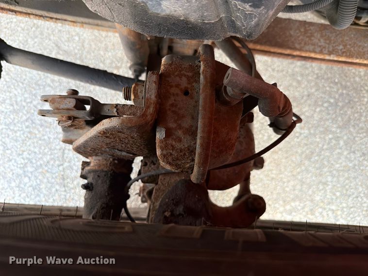 image for item FH6332 2006 International WorkStar 7400 dump truck