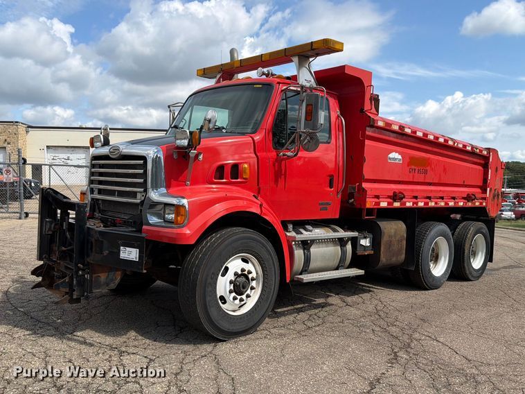 2009 Sterling L7500 Series dump truck