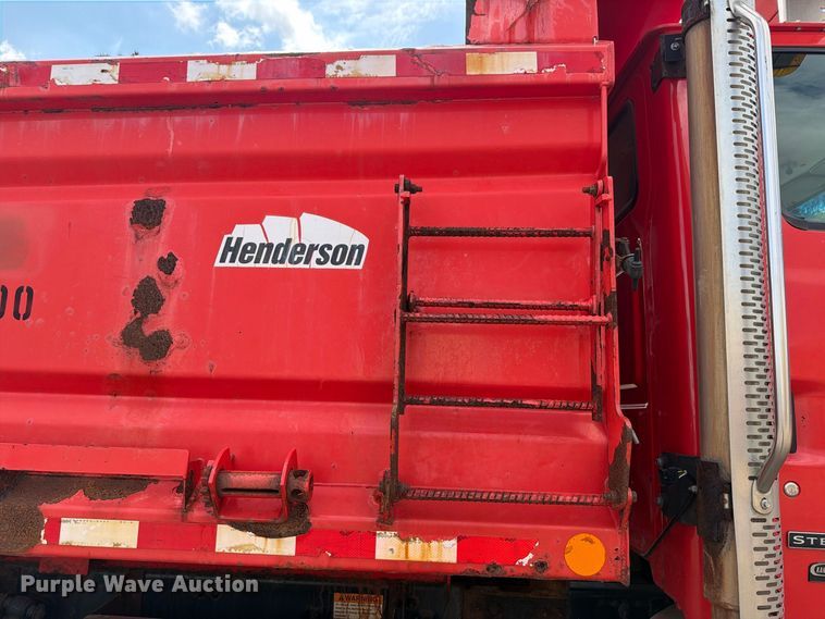 image for item FH6335 2009 Sterling L7500 Series dump truck