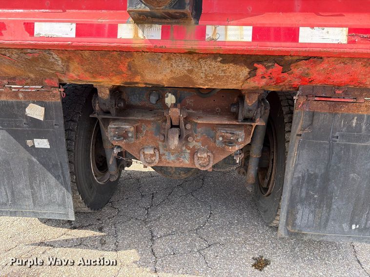 image for item FH6335 2009 Sterling L7500 Series dump truck