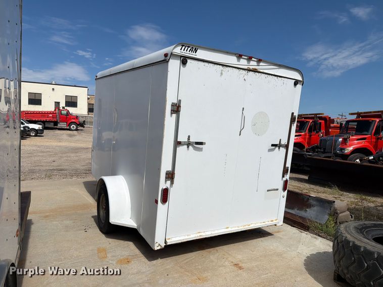 image for item FH6336 2009 Titan enclosed trailer enclosed cargo trailer