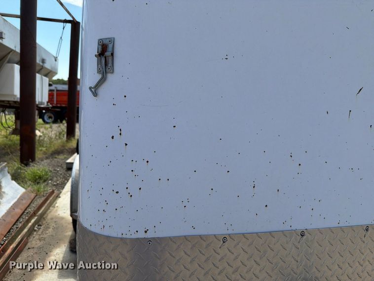 image for item FH6336 2009 Titan enclosed trailer enclosed cargo trailer