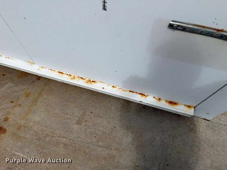 image for item FH6336 2009 Titan enclosed trailer enclosed cargo trailer