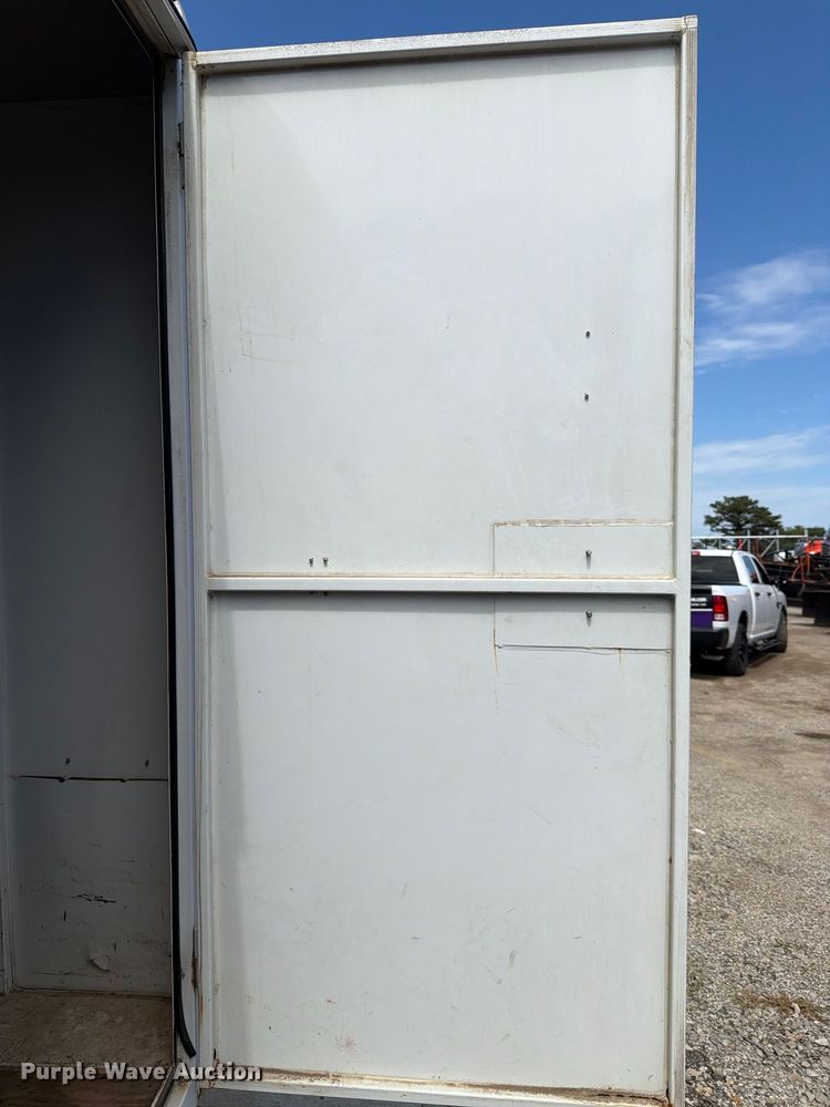 image for item FH6336 2009 Titan enclosed trailer enclosed cargo trailer
