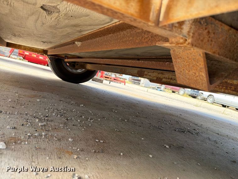 image for item FH6336 2009 Titan enclosed trailer enclosed cargo trailer