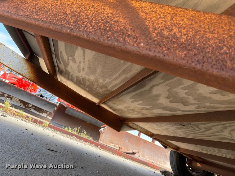 image for item FH6336 2009 Titan enclosed trailer enclosed cargo trailer