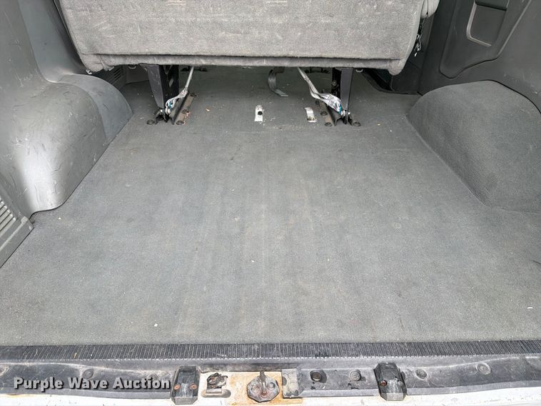 image for item FH6337 2007 Ford Econoline van