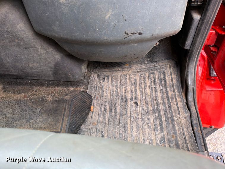 image for item FH6338 2007 International 7400 dump truck