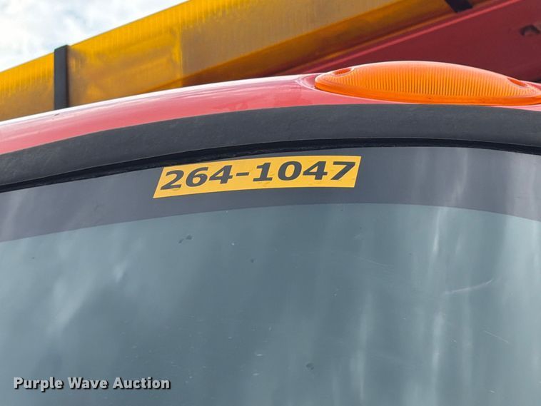 image for item FH6338 2007 International 7400 dump truck