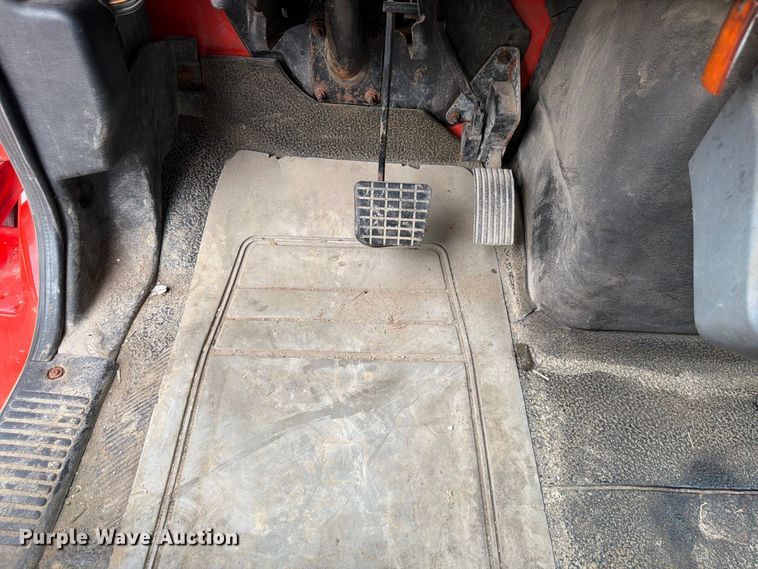 image for item FH6339 2007 International 7400 dump truck