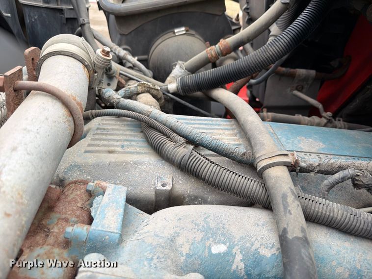 image for item FH6339 2007 International 7400 dump truck