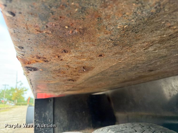 image for item FH6339 2007 International 7400 dump truck