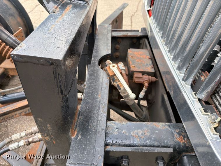 image for item FH6340 2007 International 7400 dump truck
