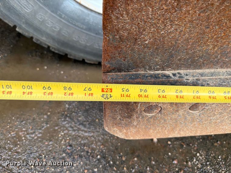 image for item FH6340 2007 International 7400 dump truck