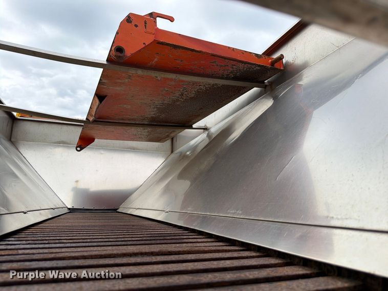 image for item FH6340 2007 International 7400 dump truck
