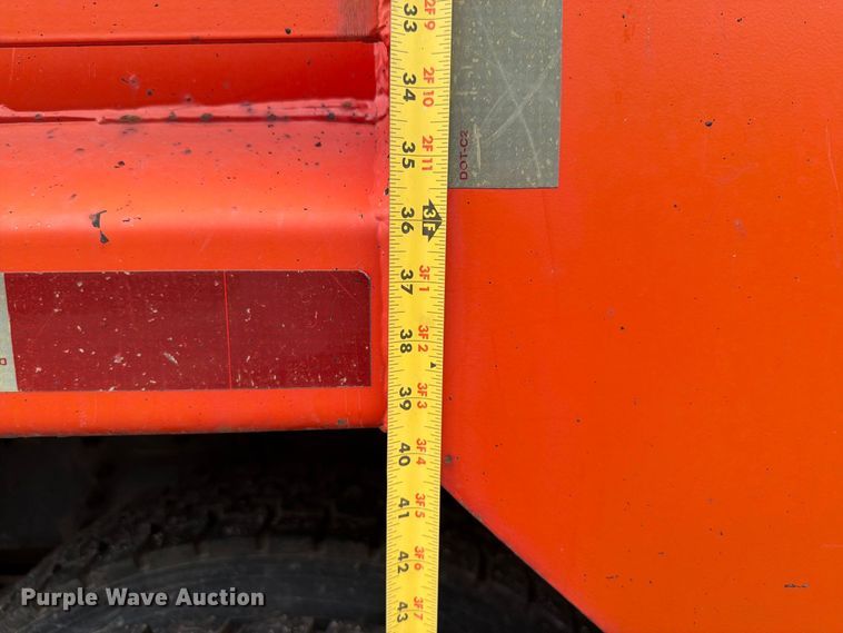 image for item FH6340 2007 International 7400 dump truck
