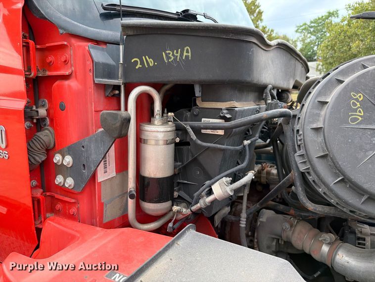 image for item FH6340 2007 International 7400 dump truck