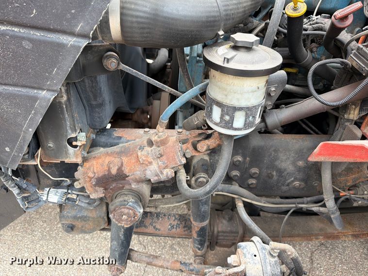image for item FH6340 2007 International 7400 dump truck