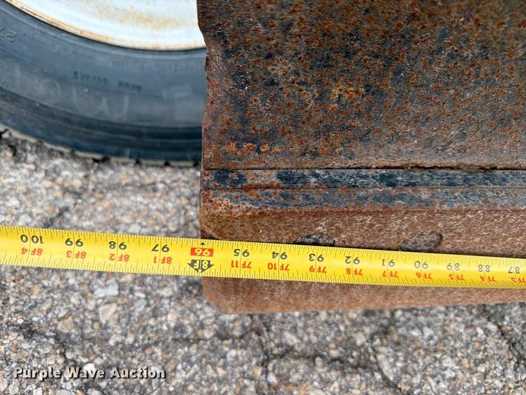 image for item FH6341 2009 Sterling L7500 dump truck