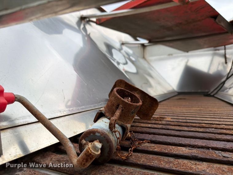 image for item FH6341 2009 Sterling L7500 dump truck