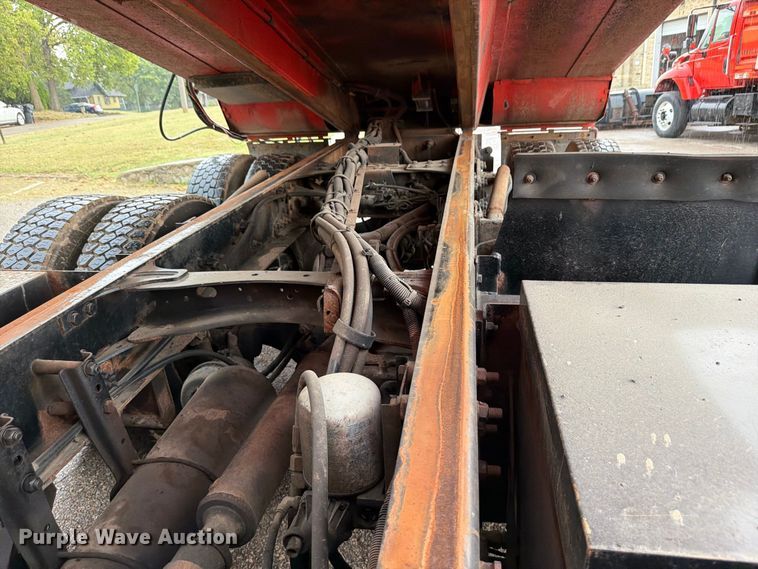 image for item FH6341 2009 Sterling L7500 dump truck