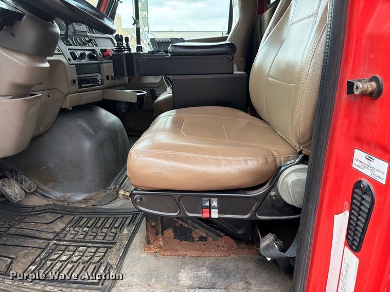 image for item FH6341 2009 Sterling L7500 dump truck