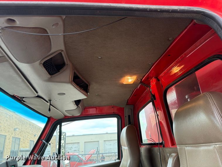 image for item FH6341 2009 Sterling L7500 dump truck