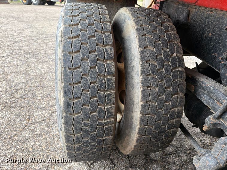 image for item FH6341 2009 Sterling L7500 dump truck