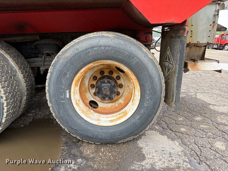 image for item FH6341 2009 Sterling L7500 dump truck