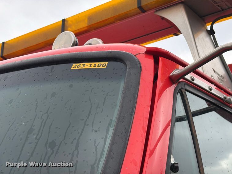 image for item FH6341 2009 Sterling L7500 dump truck