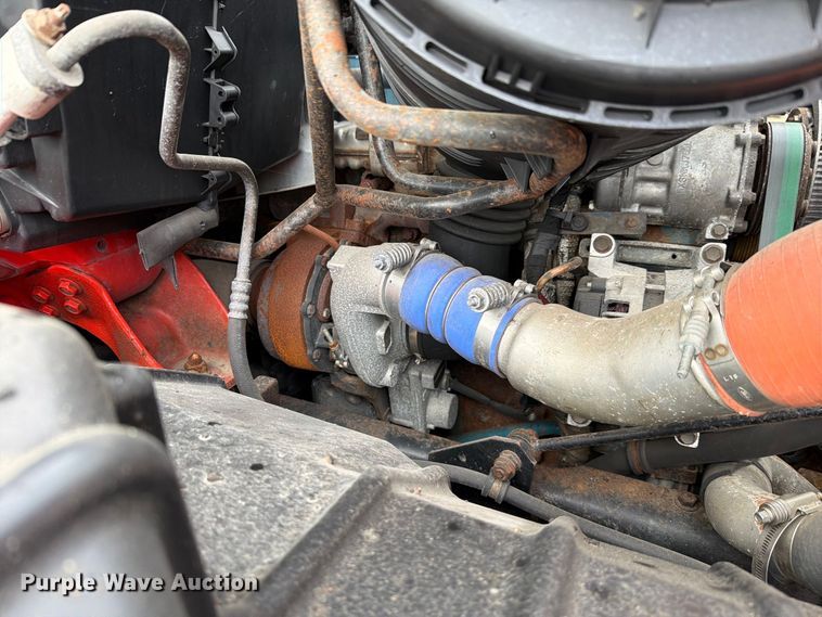 image for item FH6342 2007 International 7400 dump truck