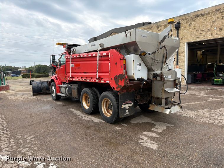 image for item FH6343 2009 Sterling L7500 dump truck