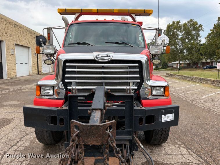 image for item FH6343 2009 Sterling L7500 dump truck