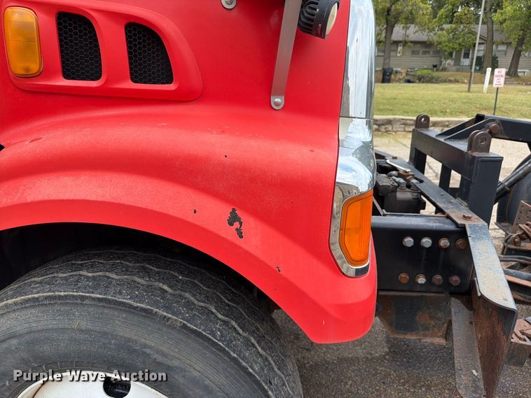 image for item FH6343 2009 Sterling L7500 dump truck