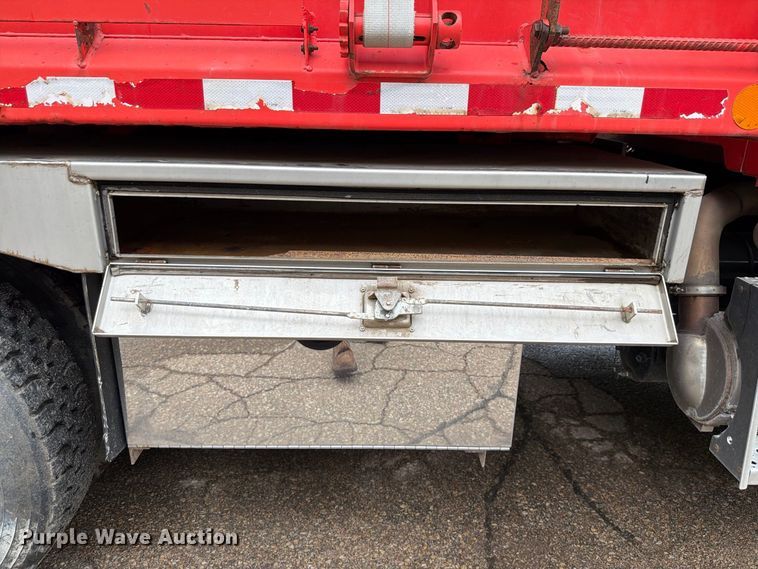 image for item FH6343 2009 Sterling L7500 dump truck