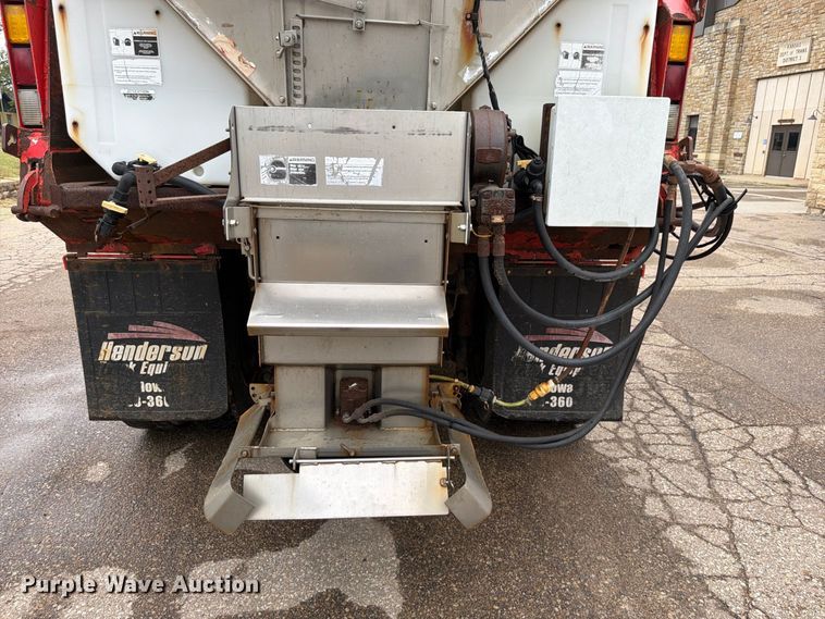 image for item FH6343 2009 Sterling L7500 dump truck