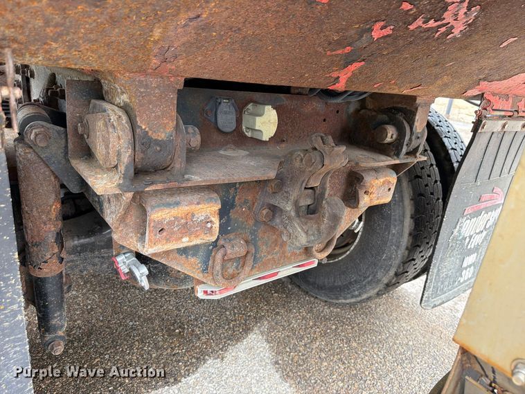 image for item FH6343 2009 Sterling L7500 dump truck